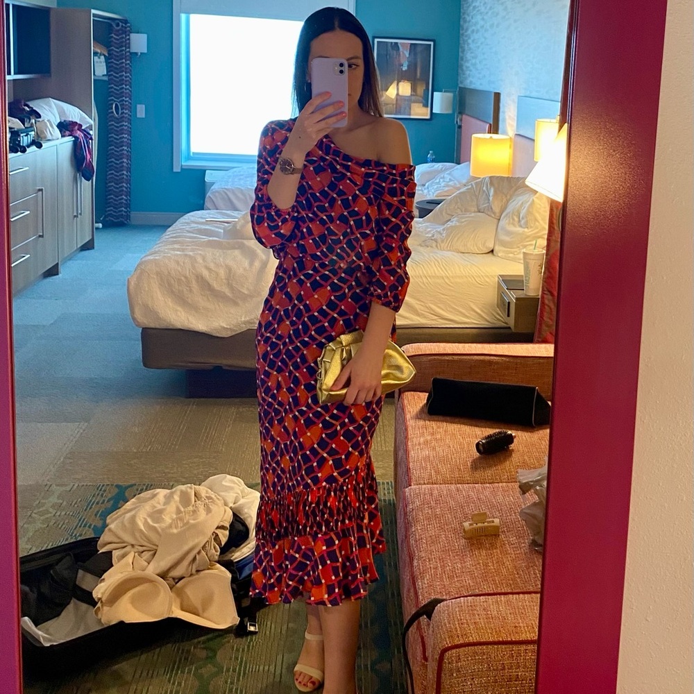 Beautiful Silk Saloni cocktail dress, size M